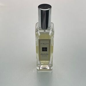 Jo Malone London English Oak & Hazelnut Cologne Spray 30ml fragrance